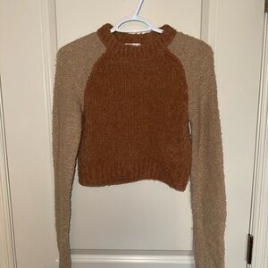 Wilfred Two-Tone Chestnut and Taupe Crewneck Sweater